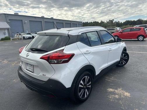 2020 Nissan Kicks SV