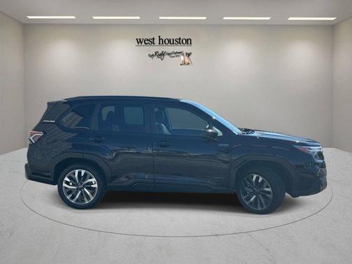 2025 Subaru Forester Hybrid Touring