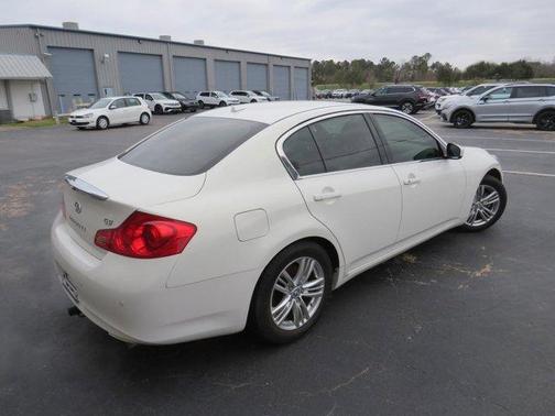 2012 INFINITI G37 Journey