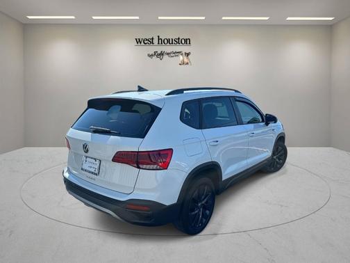 2022 Volkswagen Taos 1.5T S
