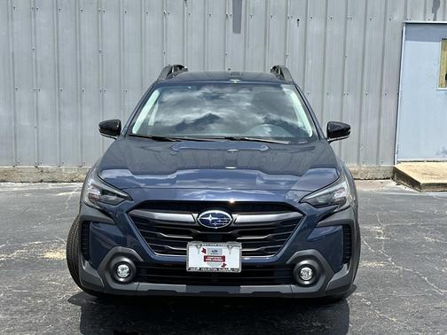 Cosmic Blue Pearl 2025 Subaru Outback Premium