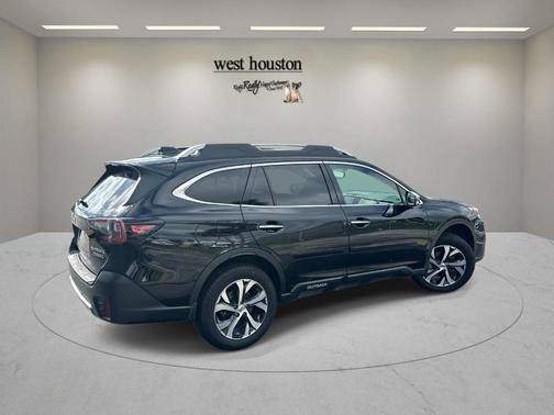 Crystal Black Silica 2022 Subaru Outback Touring