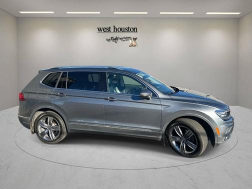 2019 Volkswagen Tiguan 2.0T SEL Premium