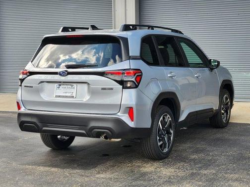 2025 Subaru Forester Hybrid Premium