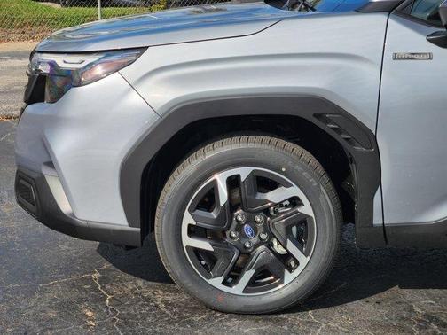 2025 Subaru Forester Hybrid Premium