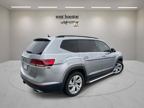 2021 Volkswagen Atlas 3.6L SE w/Technology