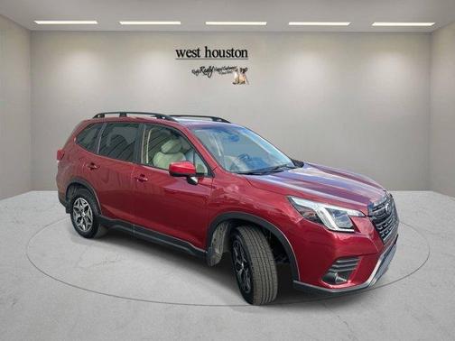 2022 Subaru Forester Premium