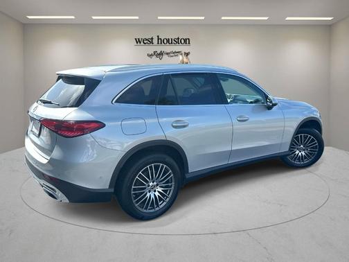 Silver 2024 Mercedes-Benz GLC 300 Base