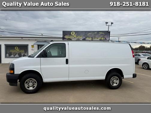 2022 Chevrolet Express 2500 RWD 2500 Regular Wheelbase WT