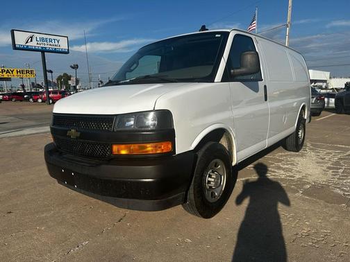 2022 Chevrolet Express 2500 RWD 2500 Regular Wheelbase WT