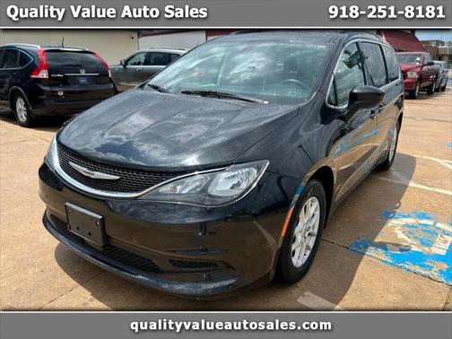 2021 Chrysler Voyager LXI