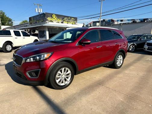 2016 Kia Sorento LX