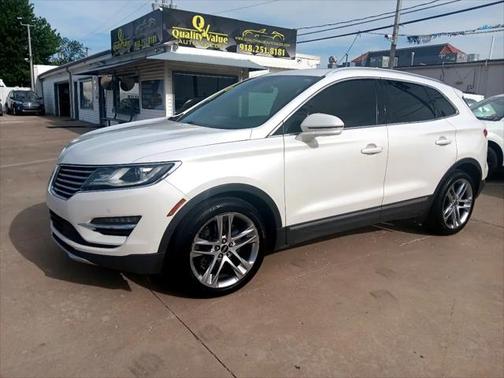 2015 Lincoln MKC Base