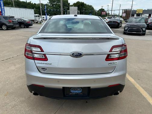 Ingot Silver Metallic 2019 Ford Taurus SHO