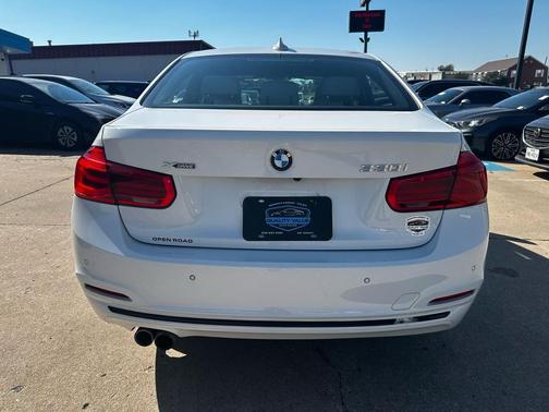 2017 BMW 330 xDrive
