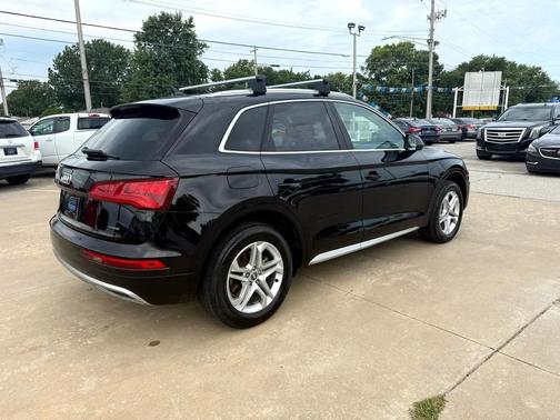 2019 Audi Q5 45 Premium