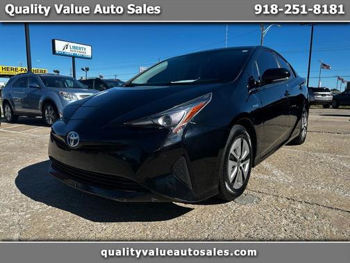 2016 Toyota Prius Three Touring