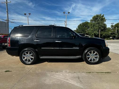 2010 GMC Yukon Denali