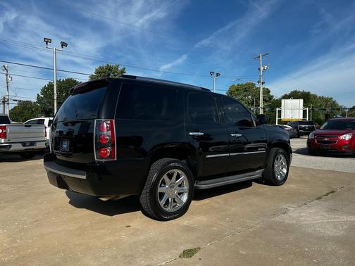 2010 GMC Yukon Denali