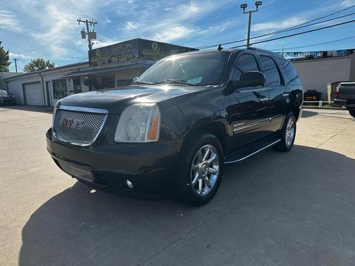 2010 GMC Yukon Denali
