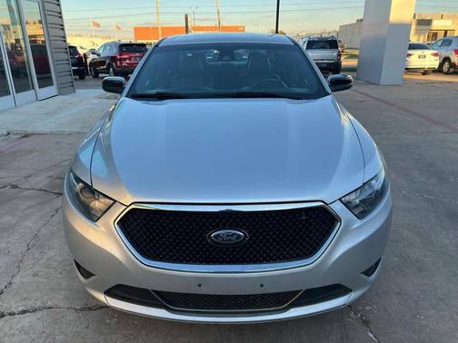 2019 Ford Taurus SHO