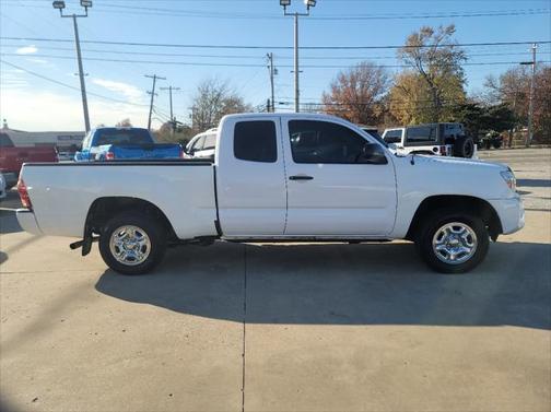 2015 Toyota Tacoma Base