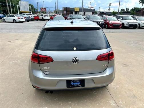 2015 Volkswagen Golf Auto TSI SE