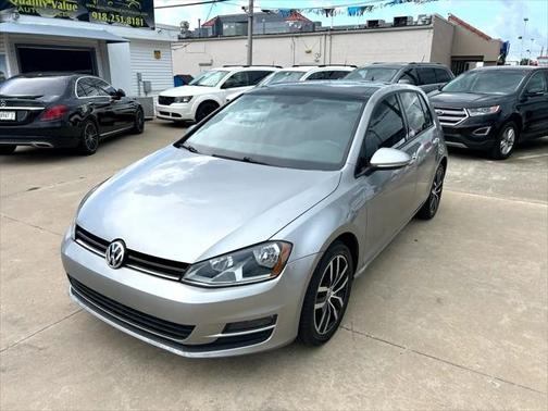 2015 Volkswagen Golf Auto TSI SE