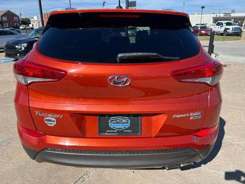 2016 Hyundai TUCSON Sport