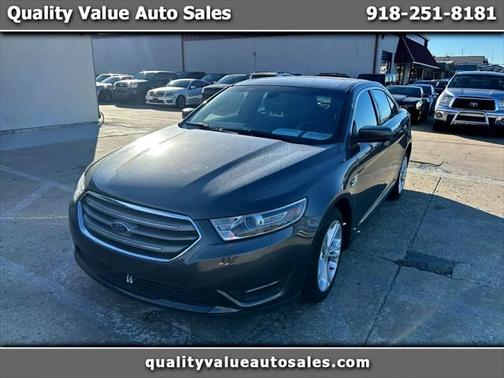 2018 Ford Taurus SEL