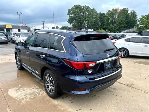 2017 INFINITI QX60 Base