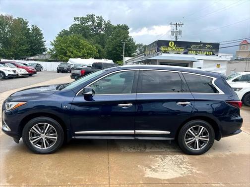 2017 INFINITI QX60 Base