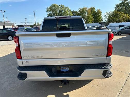 2020 Chevrolet Silverado 1500 Custom