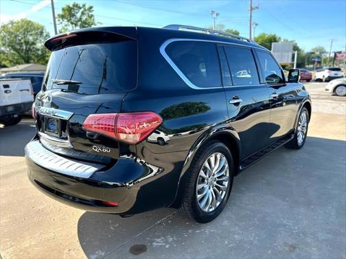 2015 INFINITI QX80 Base