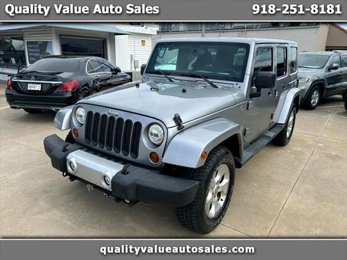 2013 Jeep Wrangler Unlimited Sahara