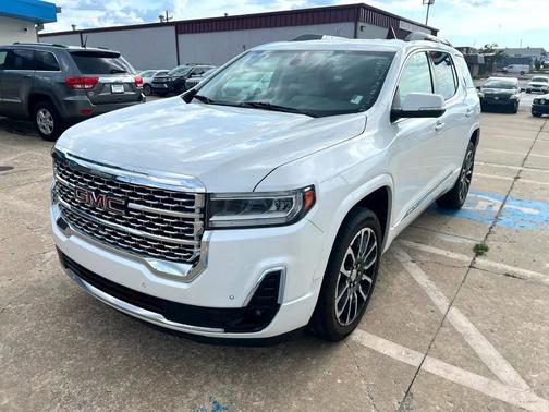 2020 GMC Acadia Denali