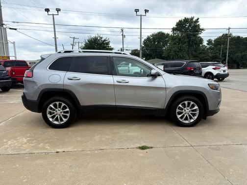 2019 Jeep Cherokee Latitude