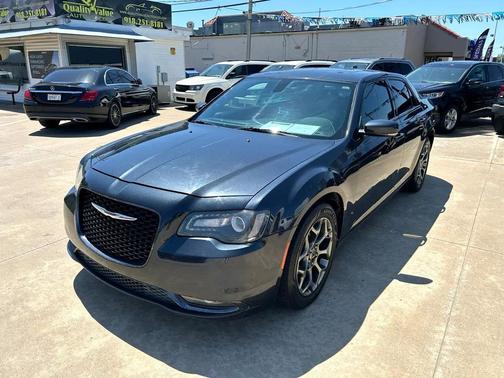 2016 Chrysler 300 S
