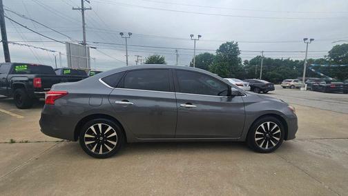 Gun Metallic 2017 Nissan Sentra SV