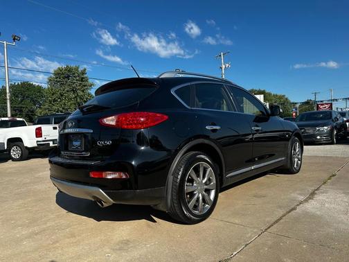 2017 INFINITI QX50 Base