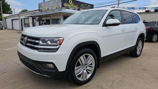 Pure White 2019 Volkswagen Atlas 3.6L SE w/Technology