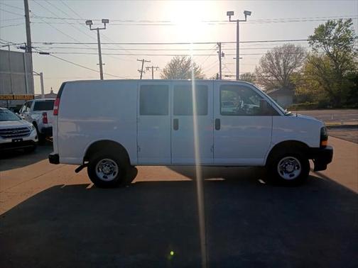2021 Chevrolet Express 2500 RWD 2500 Regular Wheelbase WT