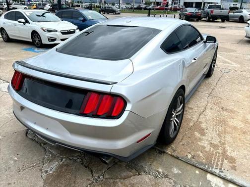 2016 Ford Mustang EcoBoost Premium