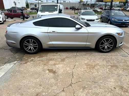 2016 Ford Mustang EcoBoost Premium