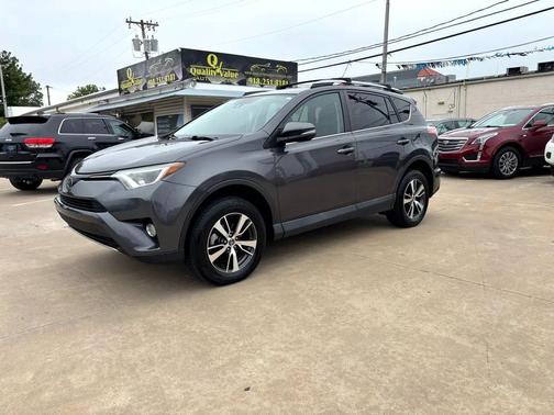 2018 Toyota RAV4 XLE