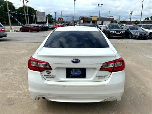 2017 Subaru Legacy Base