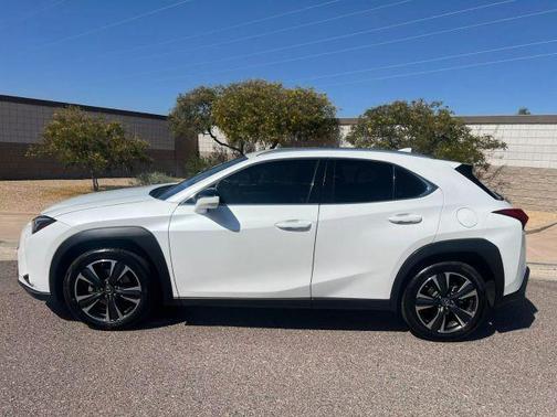 2020 Lexus UX 200 Base