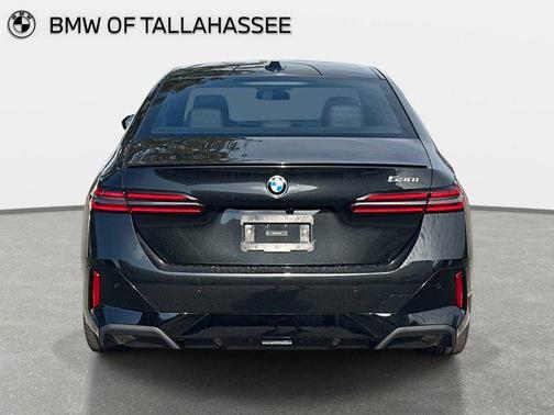 Black Sapphire Metallic 2026 BMW 530 530i