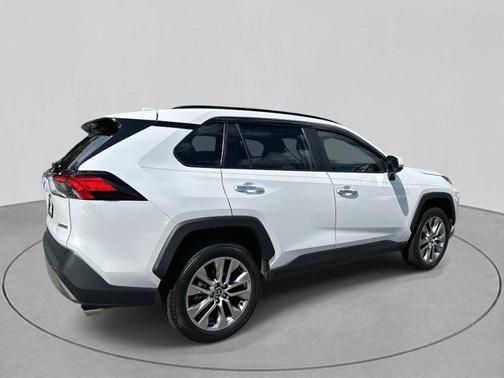 2023 Toyota RAV4 Limited