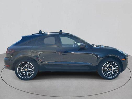 2018 Porsche Macan S